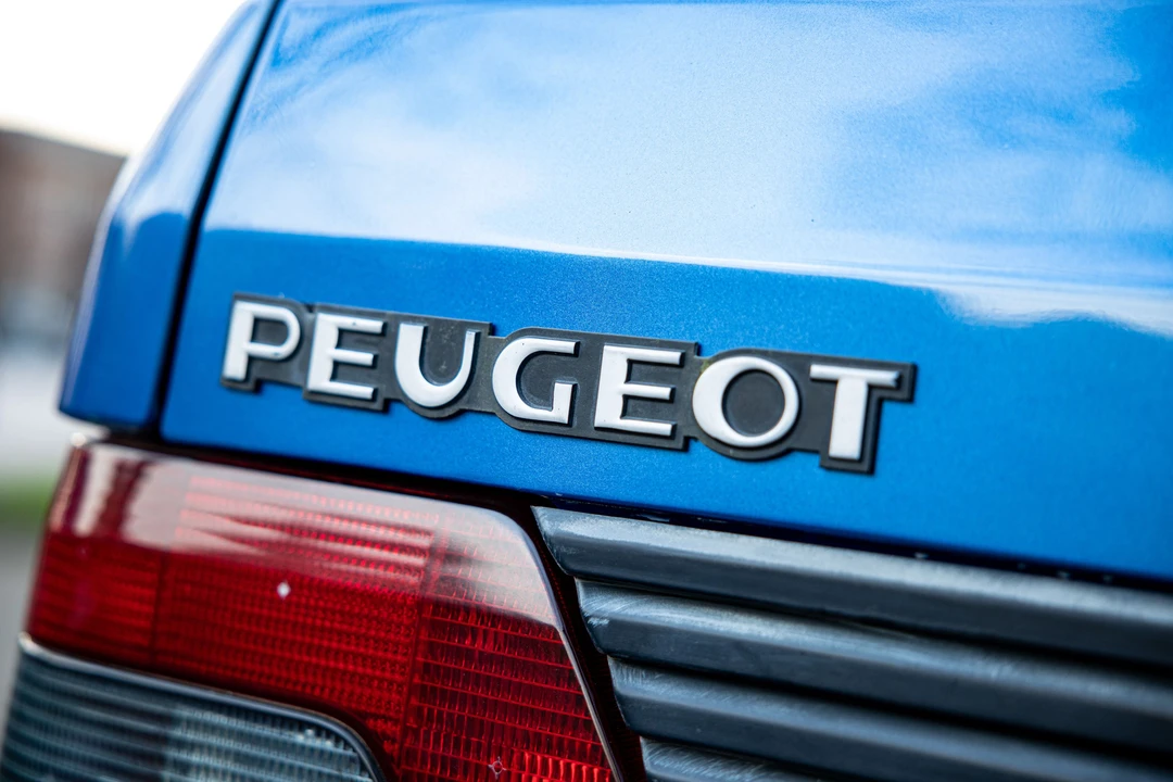 1991 Peugeot - Image 2 of 16