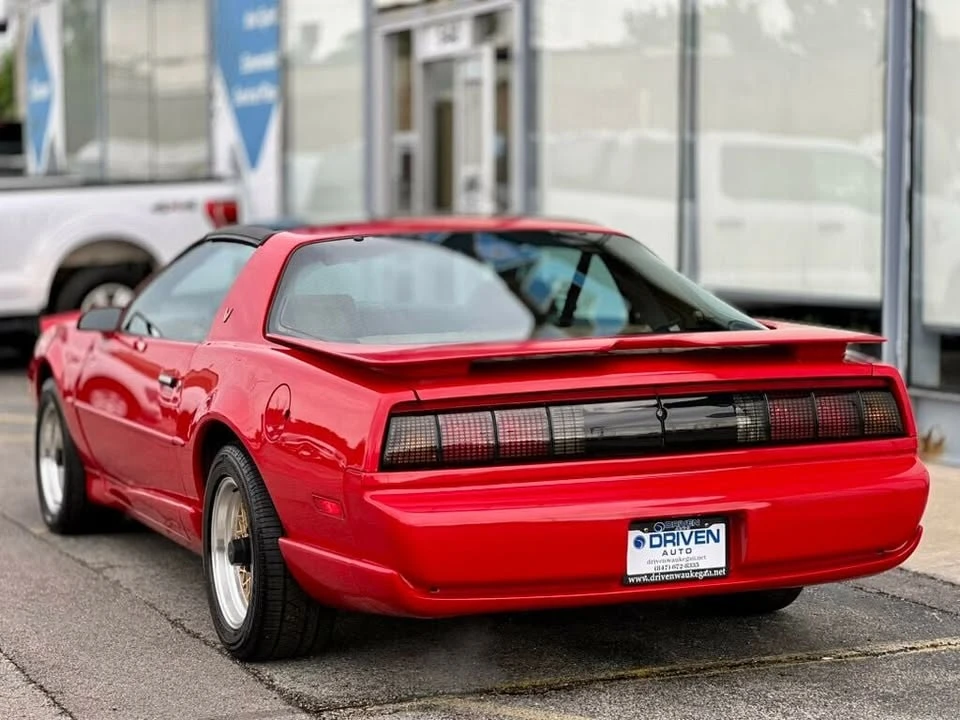 1991 Pontiac Firebird 3rd Gen - Image 3 of 20