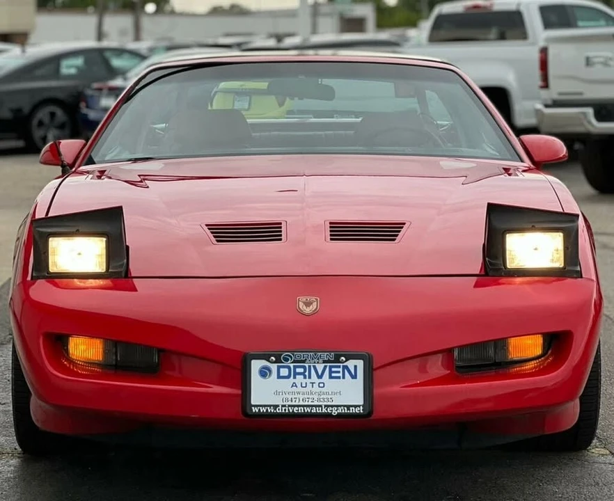 1991 Pontiac Firebird 3rd Gen - Image 7 of 20
