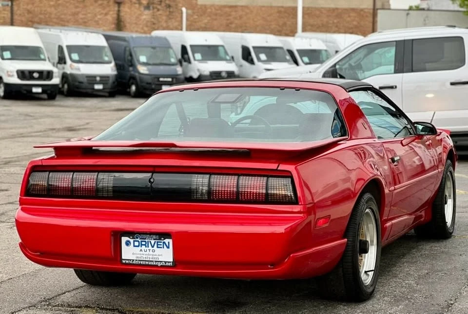 1991 Pontiac Firebird 3rd Gen - Image 5 of 20