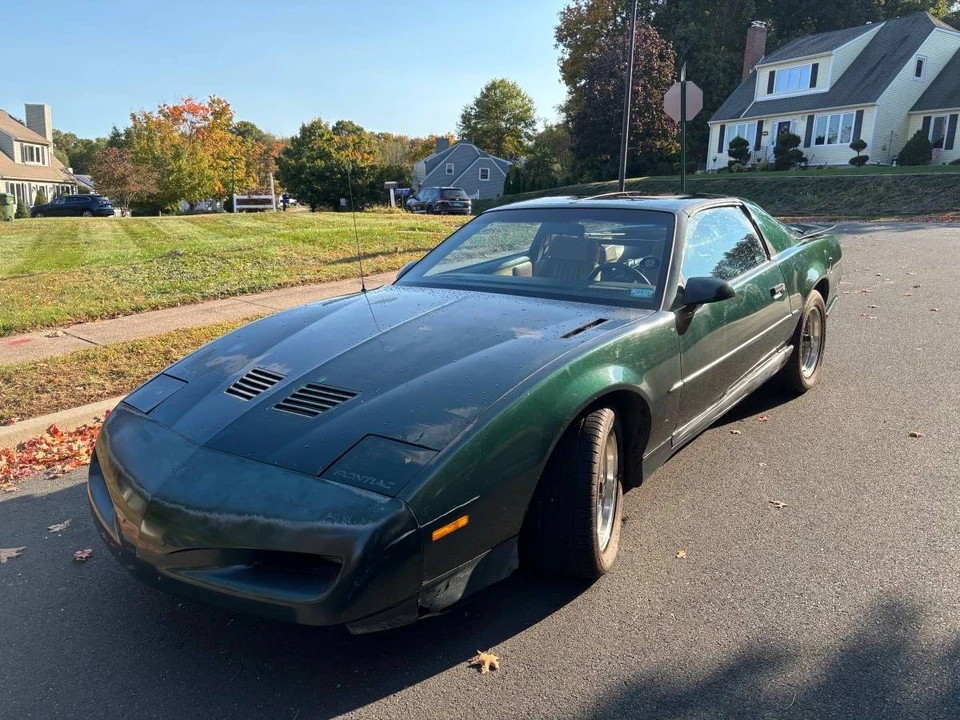1991 Pontiac Firebird Trans Am 3rd Gen - Image 10 of 11