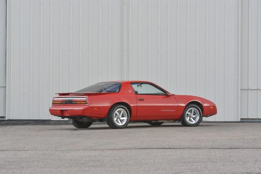 1991 Pontiac Firebird 3rd Gen - Image 3 of 12