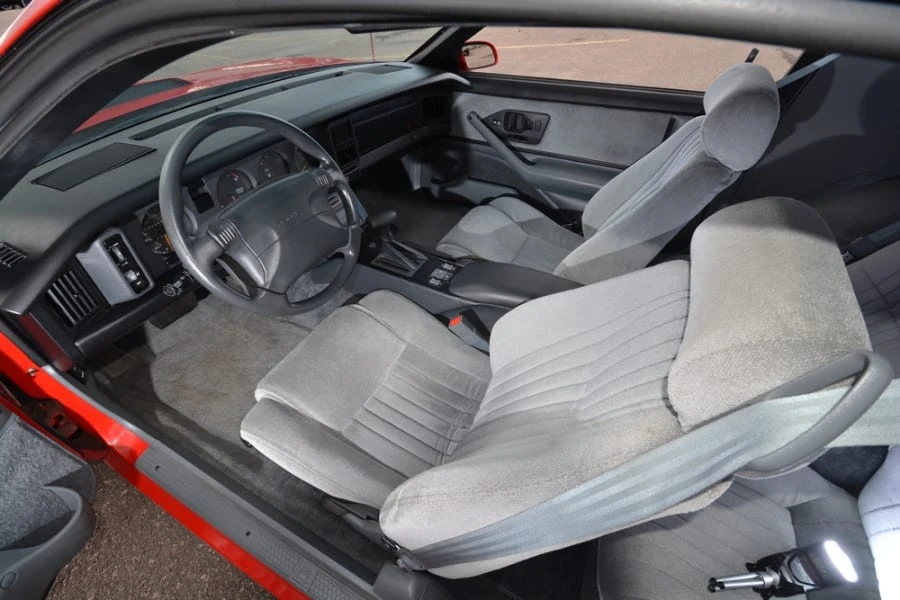 1991 Pontiac Firebird 3rd Gen - Image 4 of 12