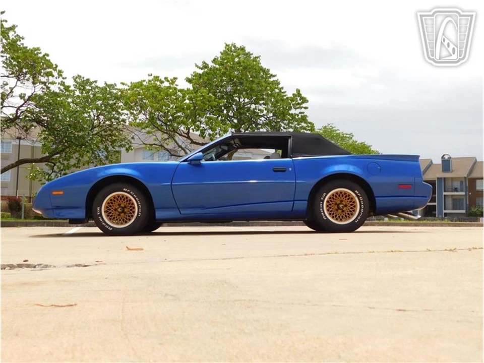 1991 Pontiac Firebird 3rd Gen - Image 28 of 31