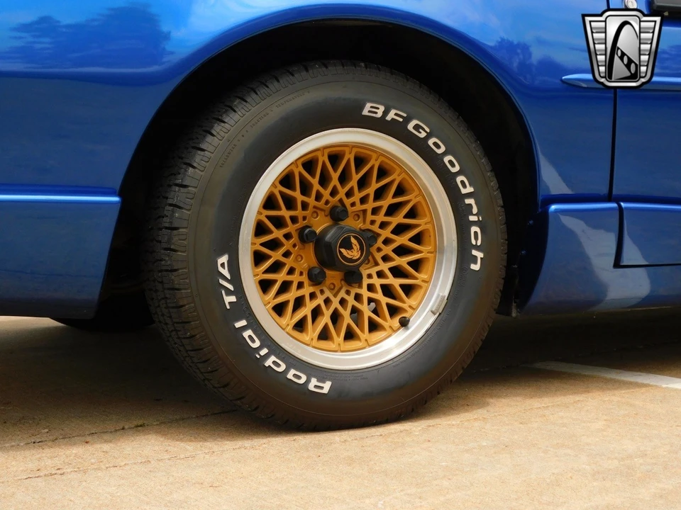 1991 Pontiac Firebird 3rd Gen - Image 11 of 12