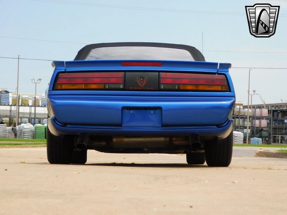 1991 Pontiac Firebird 3rd Gen - Image 5 of 12