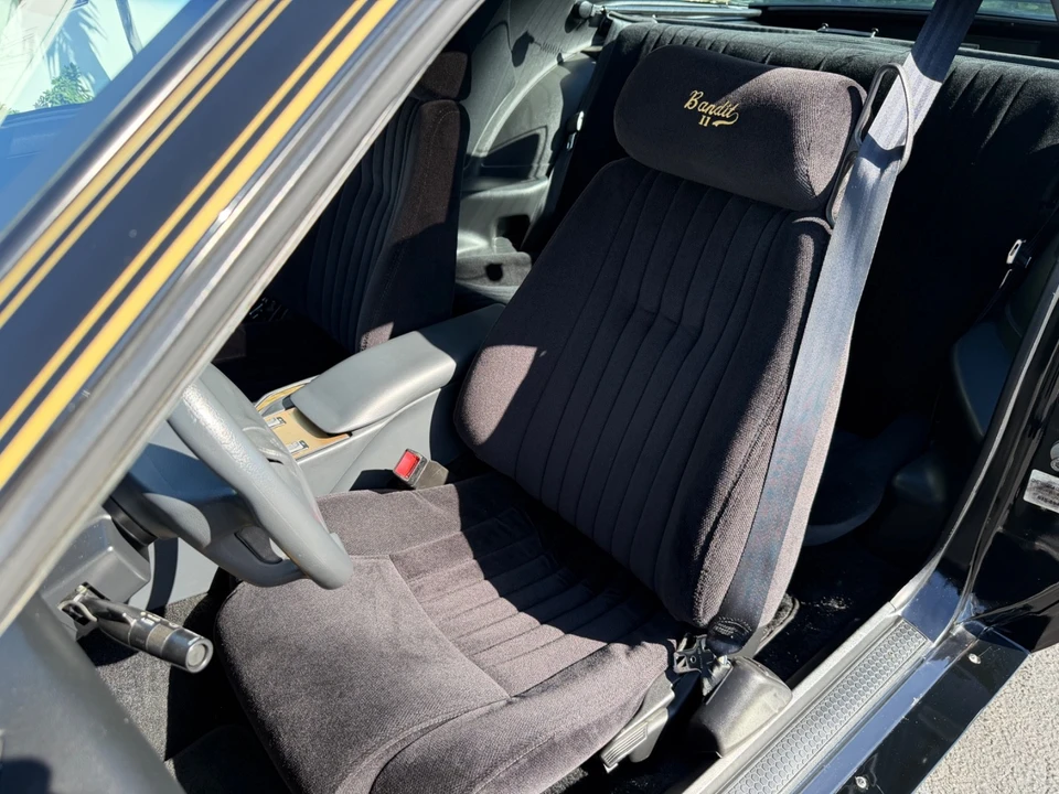 1991 Pontiac Firebird 3rd Gen - Image 25 of 31