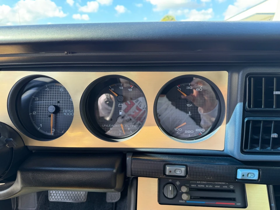 1991 Pontiac Firebird 3rd Gen - Image 28 of 31