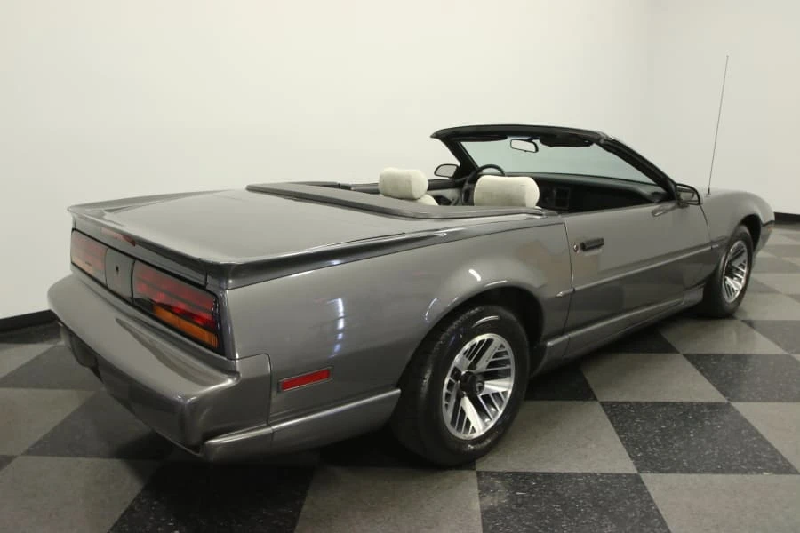 1991 Pontiac Firebird 3rd Gen - Image 9 of 10