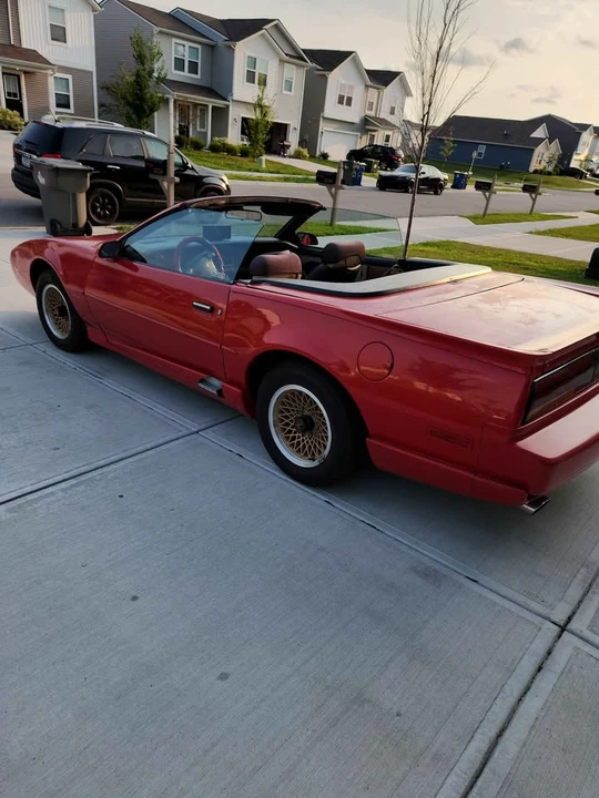 1991 Pontiac Firebird 3rd Gen - Image 5 of 7