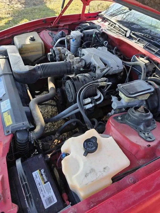 1991 Pontiac Firebird 3rd Gen - Image 6 of 7