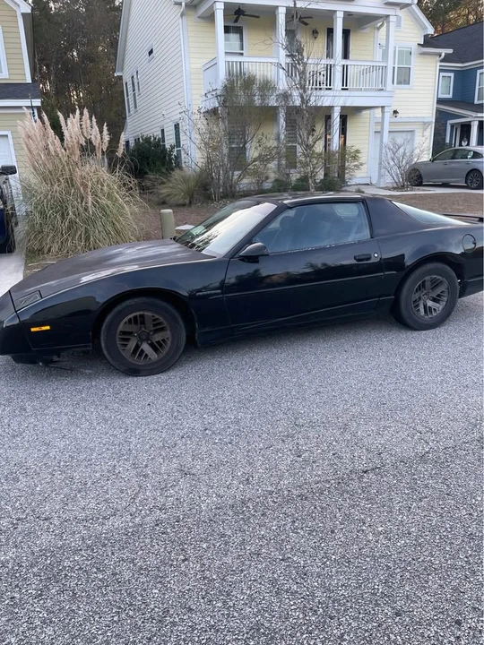 1991 Pontiac Firebird 3rd Gen - Image 3 of 4