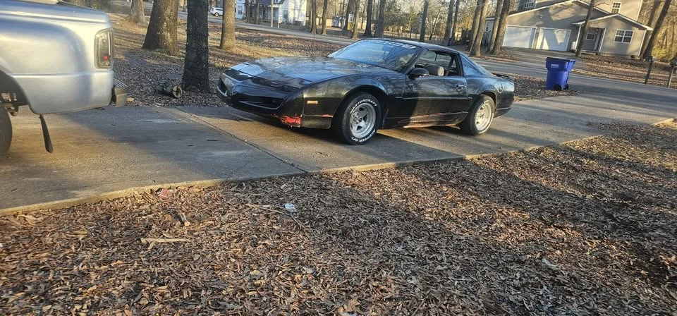 1991 Pontiac Firebird 3rd Gen - Image 4 of 18