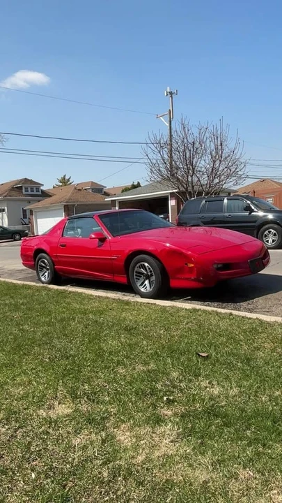 1991 Pontiac Firebird 3rd Gen - Image 9 of 12