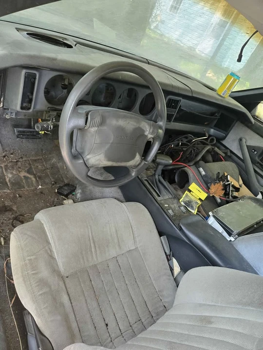 1991 Pontiac Firebird 3rd Gen - Image 3 of 4