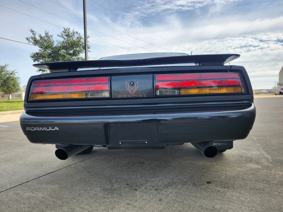 1991 Pontiac Firebird 3rd Gen - Image 5 of 20