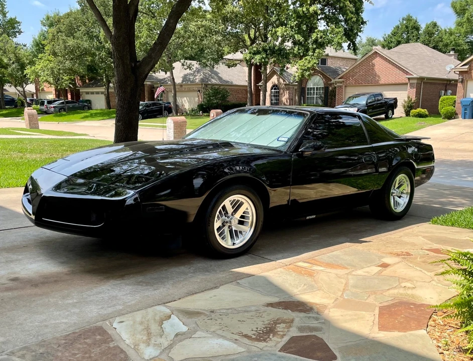 1991 Pontiac Firebird 3rd Gen - Image 28 of 31