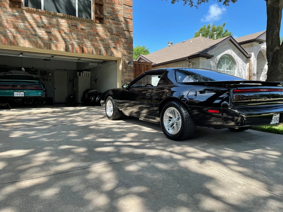 1991 Pontiac Firebird 3rd Gen - Image 29 of 31