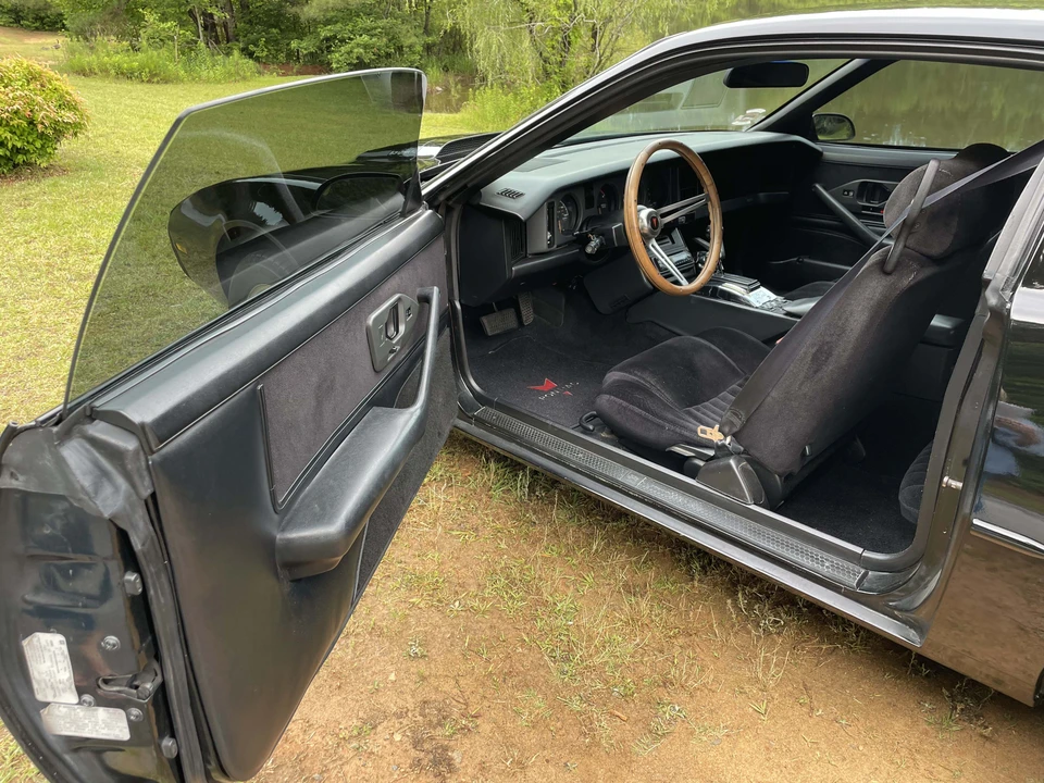 1991 Pontiac Firebird Formula 3rd Gen - Image 23 of 31