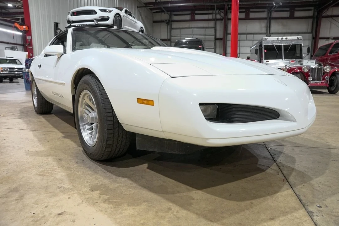 1991 Pontiac Firebird 3rd Gen - Image 12 of 12