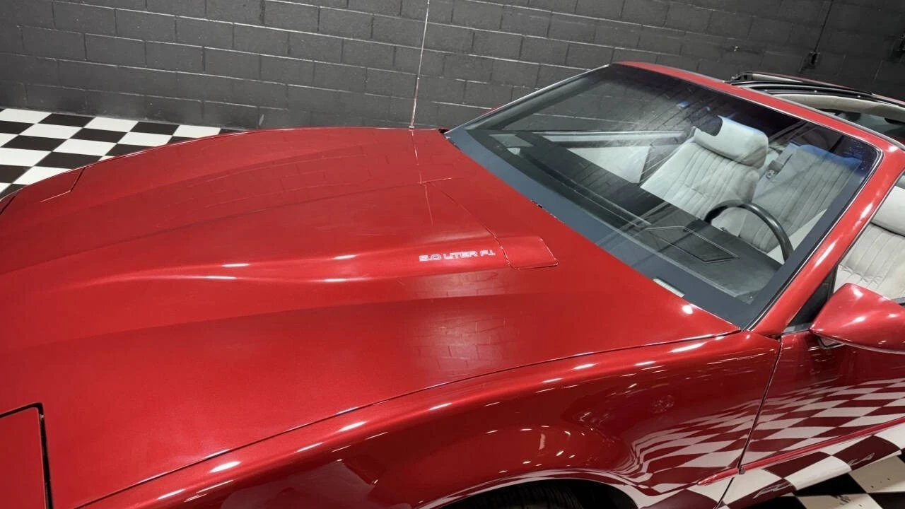 1991 Pontiac Firebird 3rd Gen - Image 17 of 21