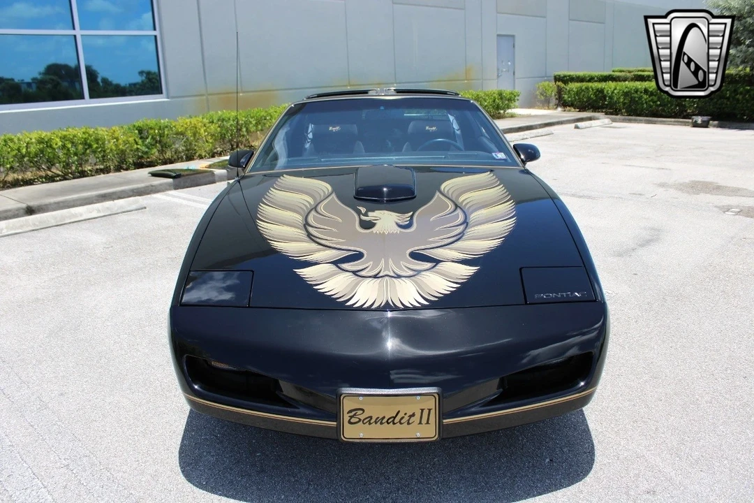 1991 Pontiac Firebird 3rd Gen - Image 3 of 12