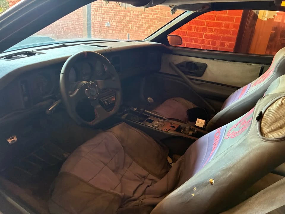 1991 Pontiac Firebird Formula 3rd Gen - Image 11 of 19