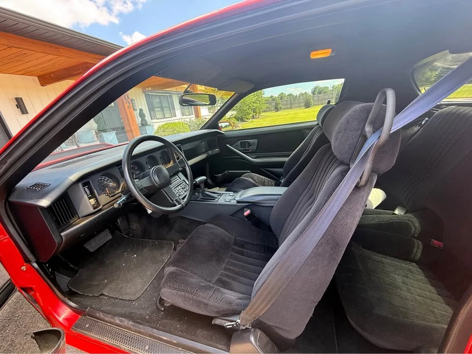 1991 Pontiac Firebird Formula 3rd Gen - Image 13 of 13