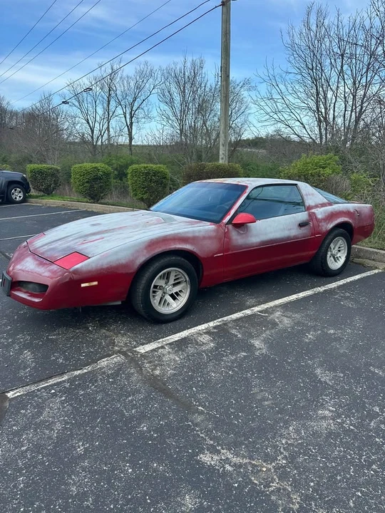 1991 Pontiac Firebird Formula 3rd Gen - Image 4 of 17
