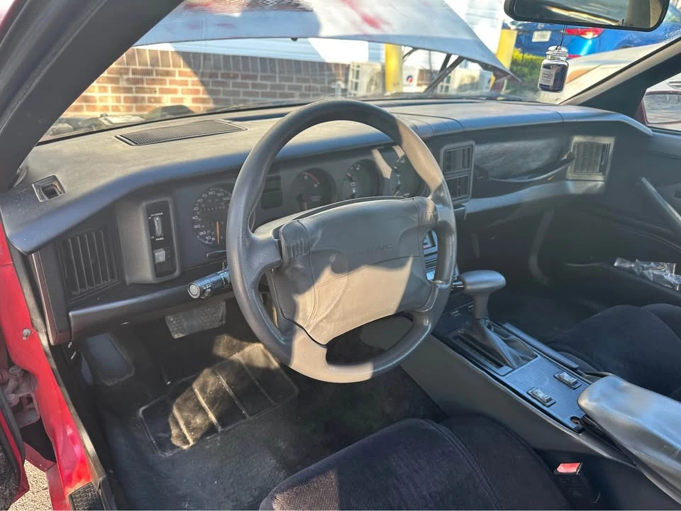 1991 Pontiac Firebird Formula 3rd Gen - Image 9 of 17