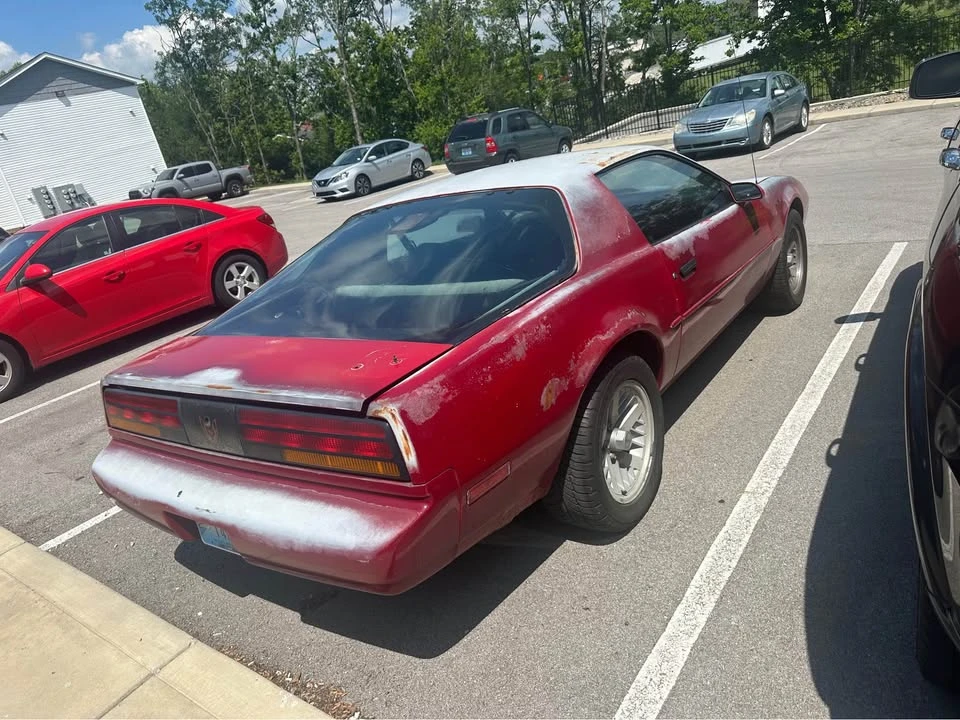 1991 Pontiac Firebird Formula 3rd Gen - Image 11 of 17