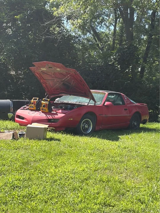 1991 Pontiac Firebird Formula 3rd Gen - Image 4 of 6