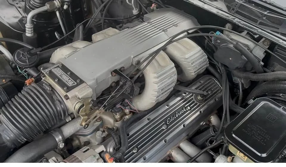 1991 Pontiac Firebird Formula 3rd Gen - Image 11 of 11