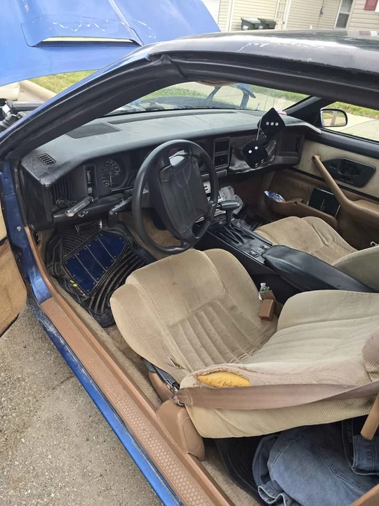 1991 Pontiac Firebird Formula 3rd Gen - Image 7 of 10