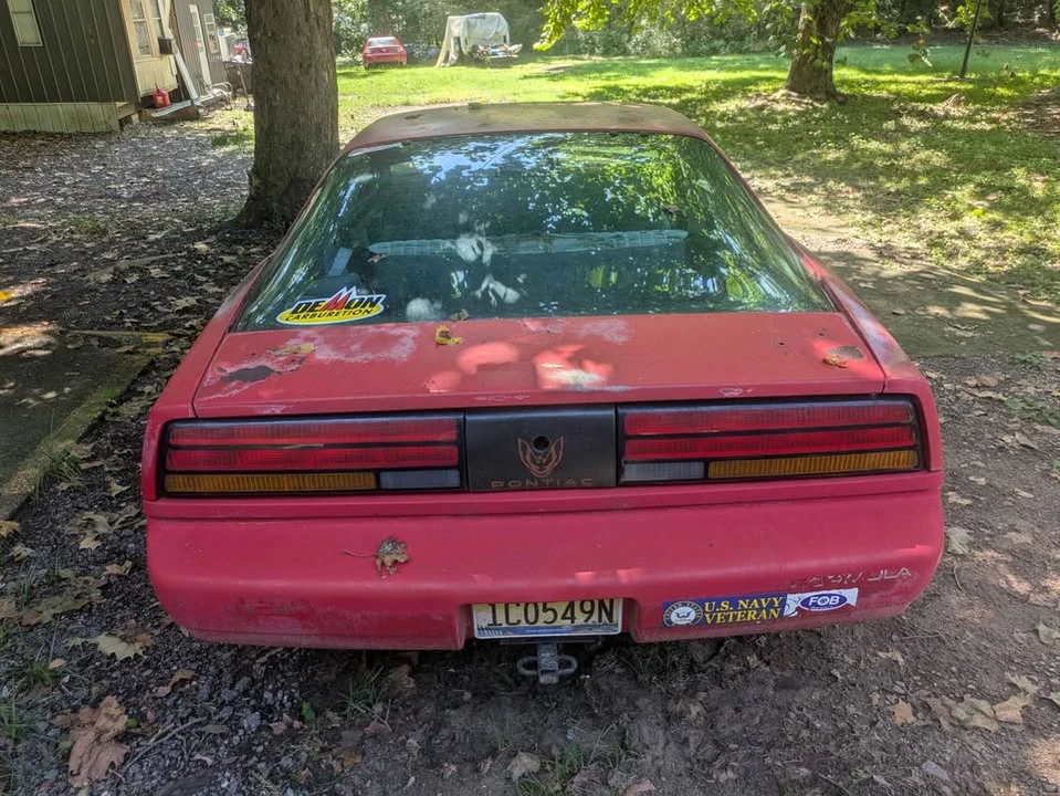 1991 Pontiac Firebird Formula 3rd Gen - Image 4 of 10