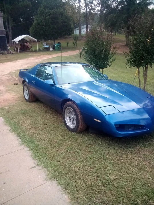 1991 Pontiac Firebird Formula 3rd Gen - Image 2 of 6