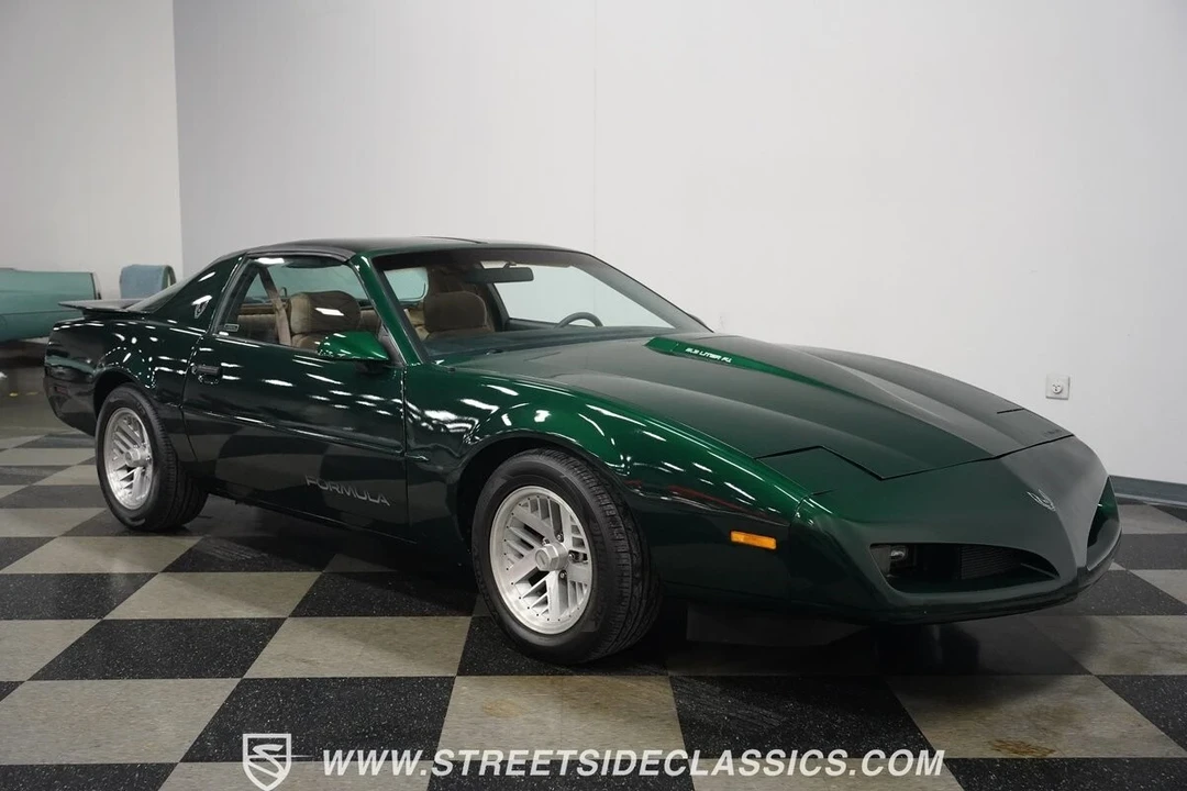 1991 Pontiac Firebird 3rd Gen - Image 20 of 21