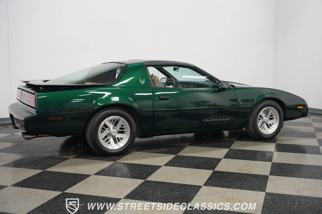 1991 Pontiac Firebird 3rd Gen - Image 17 of 21