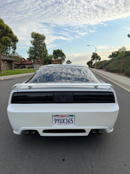 1991 Pontiac Firebird Formula 3rd Gen - Image 6 of 12