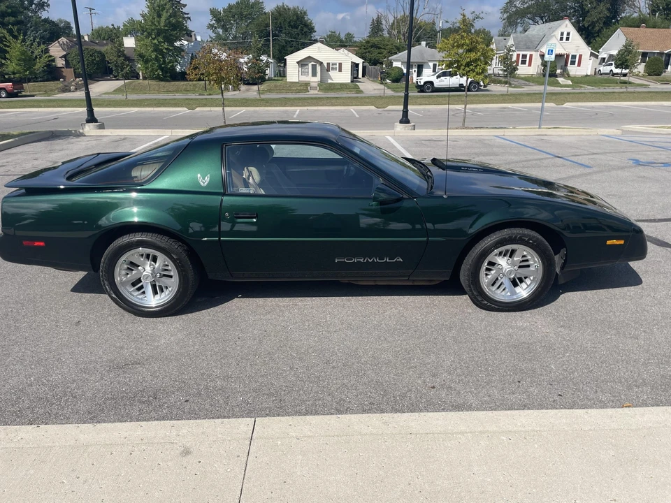 1991 Pontiac Firebird 3rd Gen - Image 18 of 31