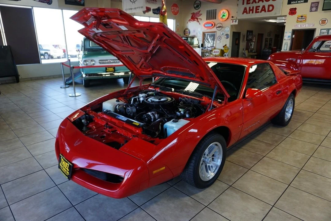 1991 Pontiac Firebird 3rd Gen - Image 31 of 31