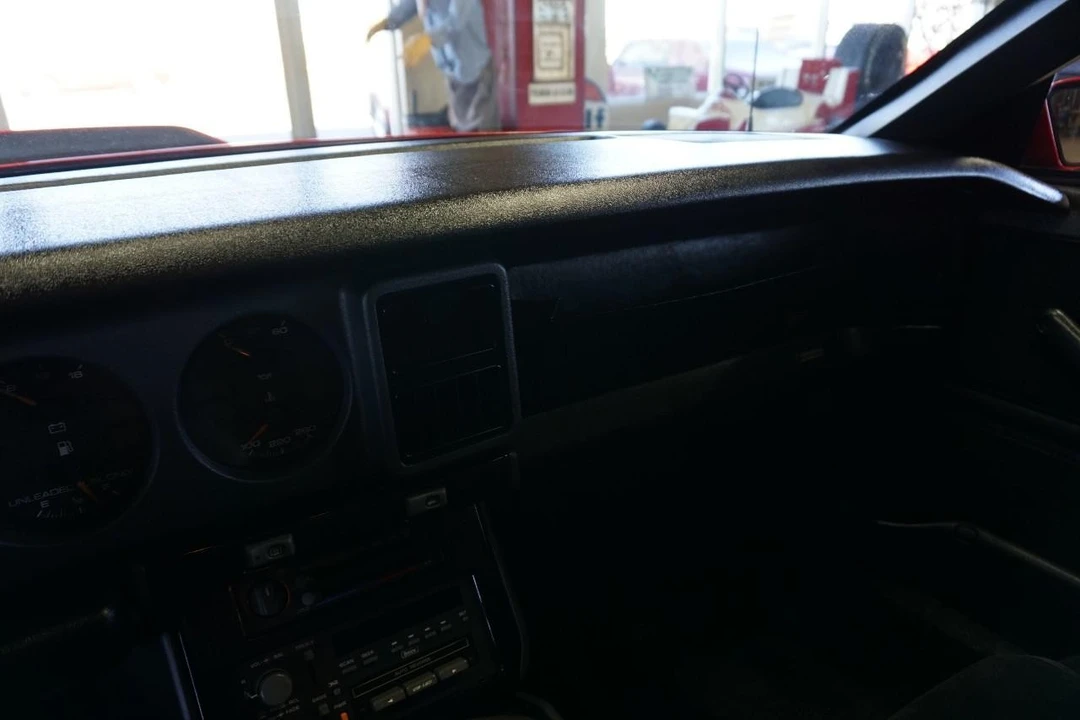 1991 Pontiac Firebird 3rd Gen - Image 27 of 31
