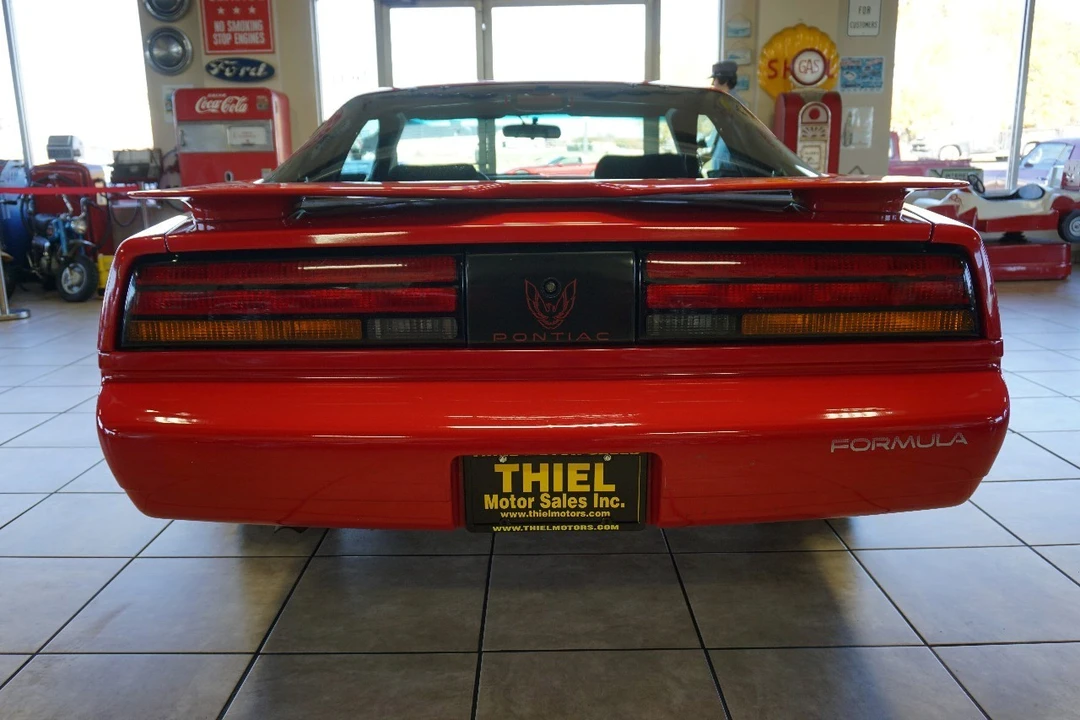1991 Pontiac Firebird 3rd Gen - Image 6 of 21