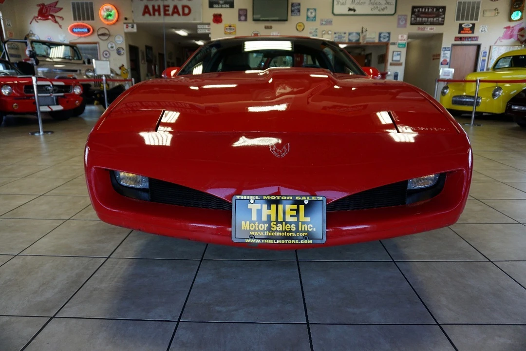 1991 Pontiac Firebird 3rd Gen - Image 10 of 21