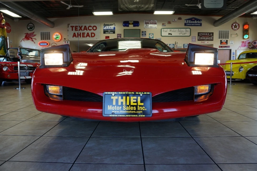 1991 Pontiac Firebird 3rd Gen - Image 12 of 21