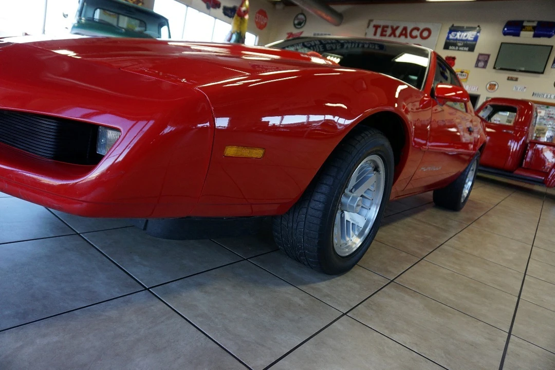 1991 Pontiac Firebird 3rd Gen - Image 15 of 21