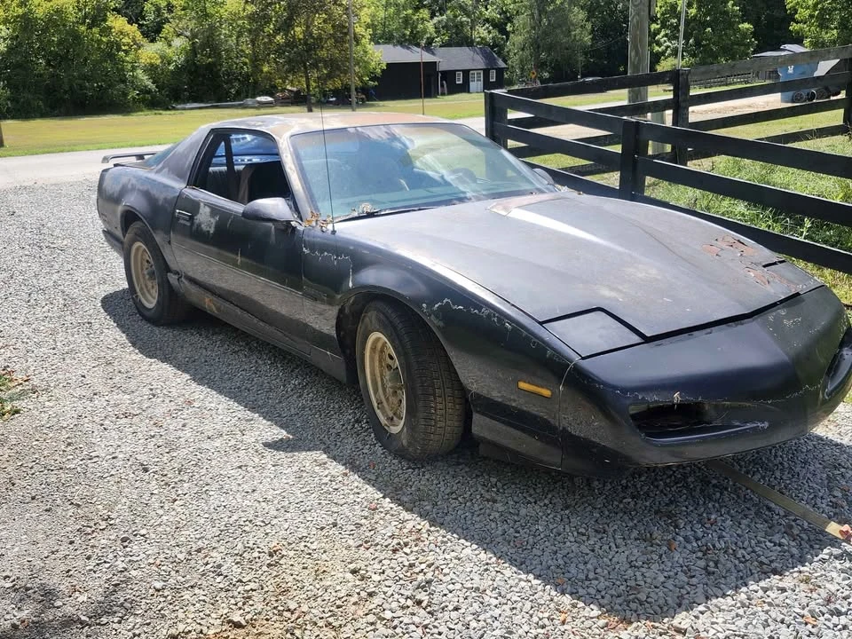1991 Pontiac Firebird 3rd Gen - Image 2 of 12