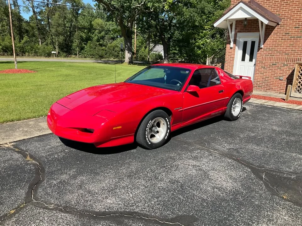 1991 Pontiac Firebird 3rd Gen - Image 3 of 9
