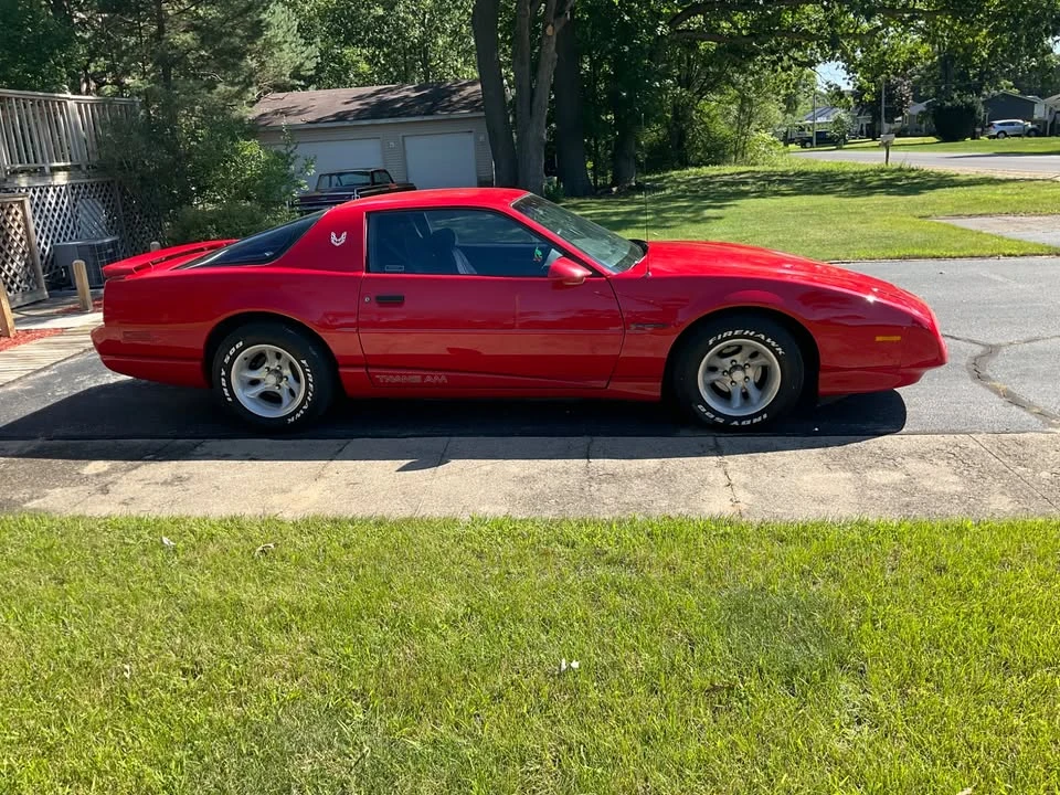 1991 Pontiac Firebird 3rd Gen - Image 2 of 9