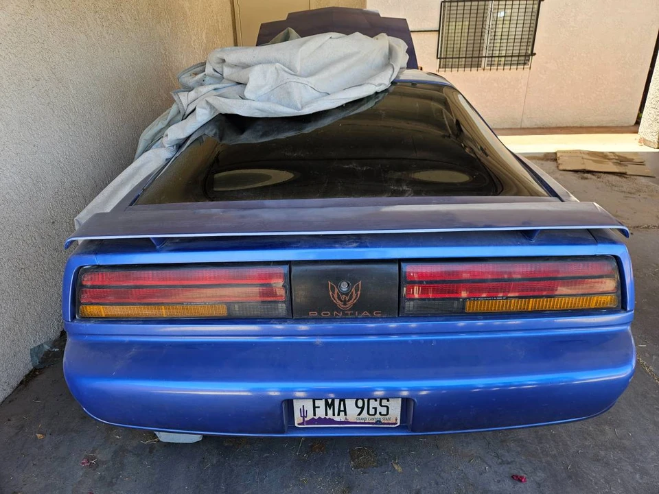 1991 Pontiac Firebird 3rd Gen - Image 4 of 10